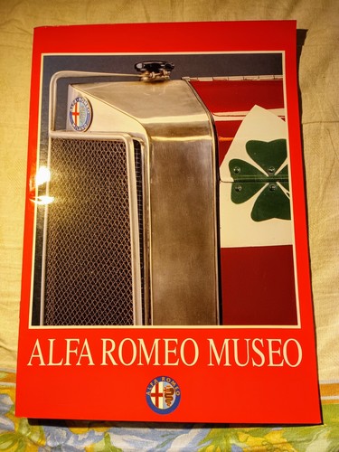 Depliant brochure libro - depliant,
