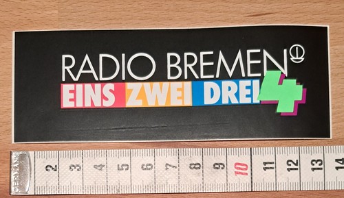 Vecchio adesivo sticker radio