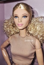 Barbie Signature Basics Model