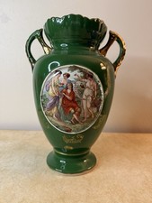 Vaso verde stile anfora