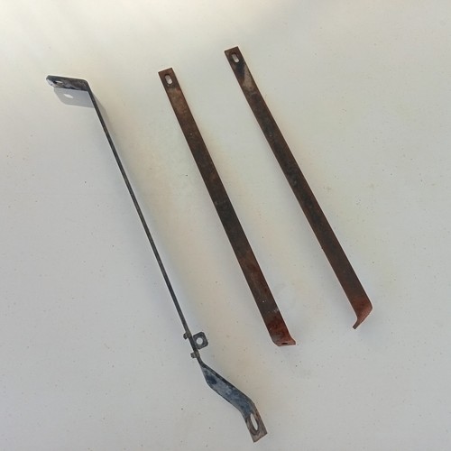 Staffe supporti radiatore - supporti,