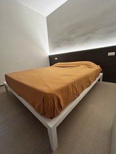 Letto Lera sommier 180x210 con testiera LED – quasi nuovo