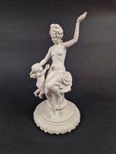 SCULTURA IN PORCELLANA BISCUIT