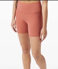 Athleta Salmon Pink 7 inch