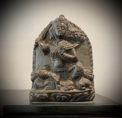 Antica scultura di divinità - antica,