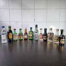 Lotto di 12 Mini Bottiglie