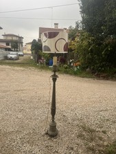 Piantana in bronzo in stile