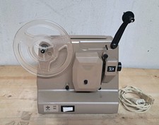 Proiettore 8/mm A Motore  Cinebral