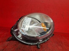 Faro proiettore anteriore lato