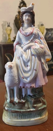 Antica figura ceramica - antica,