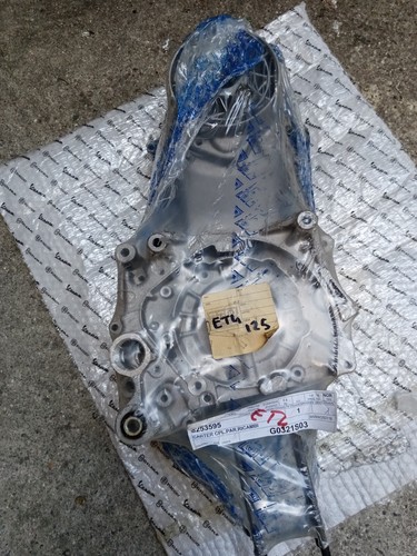 8253595 carter motore vespa - carter,