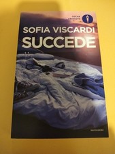 Succede [Paperback] [May 16, 2017] Viscardi, Sofia