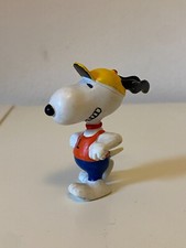 Snoopy Runner statuina vintage Aviva Toy Co. 1958