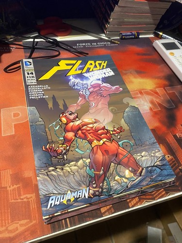 Flash wonder woman 14 - /,