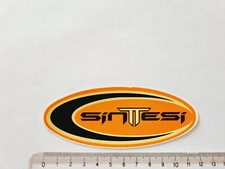 ADESIVO SINTESI STICKER
