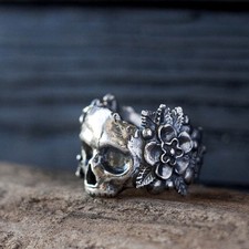 Gothic Skull Flower Ring