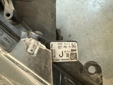 FANALE ANTERIORE DX TOYOTA COROLLA HYBRID 81150-02S60