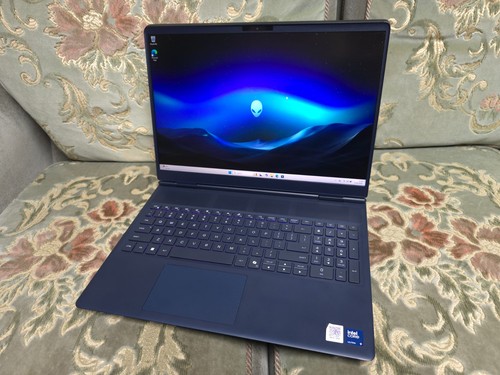 Alienware 16x aurora ultra - ultra, 9