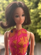 Barbie vintage Walk Lively