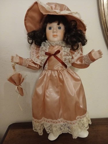 Bambola porcellana vintage - porcellana,