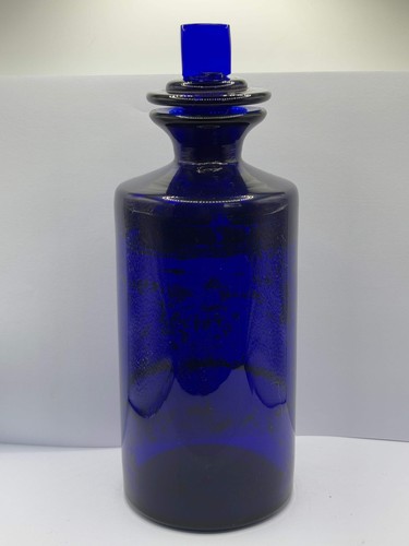 Old blue glass - , chemist
