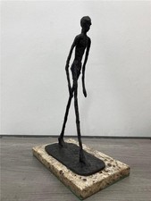 ALBERTO GIACOMETTI " WALKING