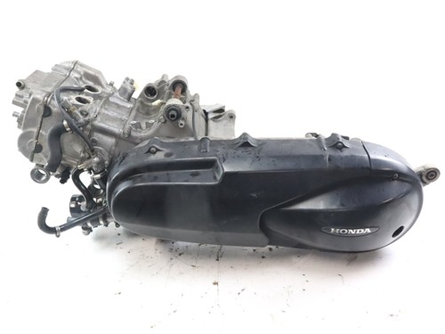 Honda silver wing 600 - silver,