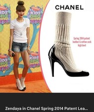 Stivali con tacco CHANEL in