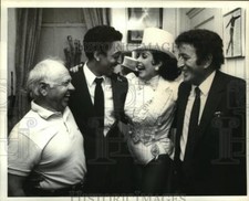 Foto stampa 1981 Mickey Rooney, Greg Hines, Ann Miller, Tony Bennett backstage