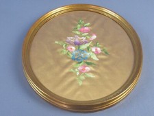 Quadro ovale vintage fiori da parete ricamato su seta colore oro anni ‘60