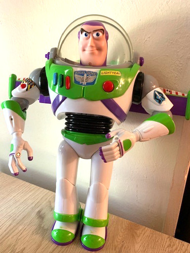 Disney pixar buzz - disney, lightyear