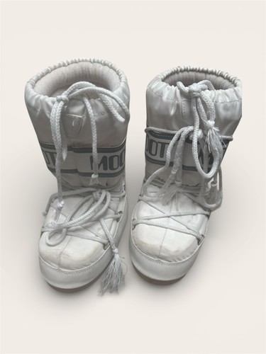Moon boot icon - moon, bianco