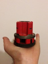 TESTA PORTA PETTINI PER