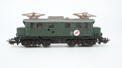 Märklin 800 locomotiva - se,