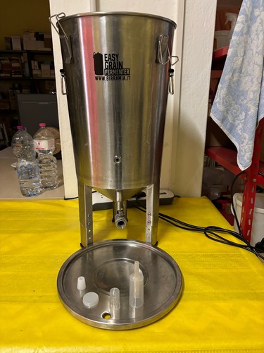 Fermentatore tronconico l - fermentatore,