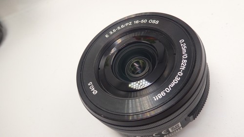 Sony obiettivo attacco pz - e,