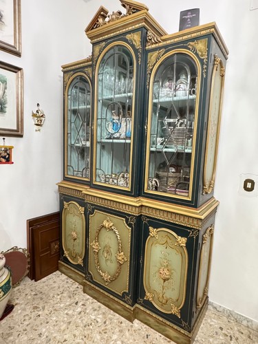 Vetrina compreso tutto - compreso, il