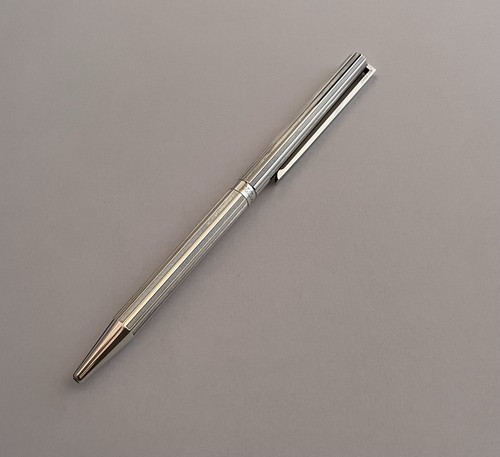 Dupont paris penna - a.t.,