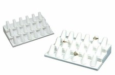 Finta pelle bianca, 18 dita (8,25"x4,75"x2,5"H) vetrina anello da dito display...