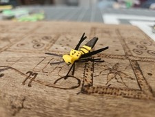 12 (taglia 10) corpo in