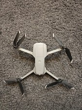 DJI Mavic Air 2 con due