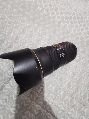 Nikon 70mm 8 - 24-70mm, vr