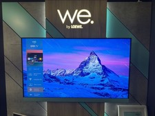 Loewe WE.SEE 50" Aqua Blue -