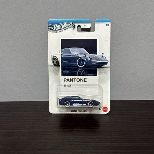Hot wheels pantone nissan - wheels, 1:64