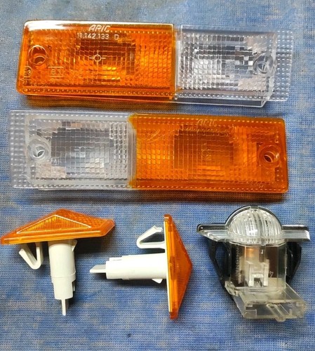 Plastiche frecce fanalino - plastiche,