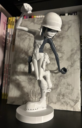 Statua gorillaz dirty harry - statua,