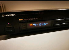 Pioneer F-445 Radio