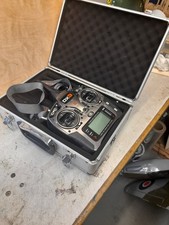 Trasmettitore radiocomando Spektrum DX9 e custodia in alluminio