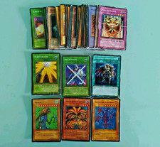 Yu Gi Oh 39 Carte Collezionabili in Italiano/spagnolo tutte diverse