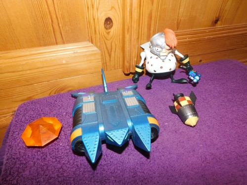 Figurina crash bandicoot n - figurina,